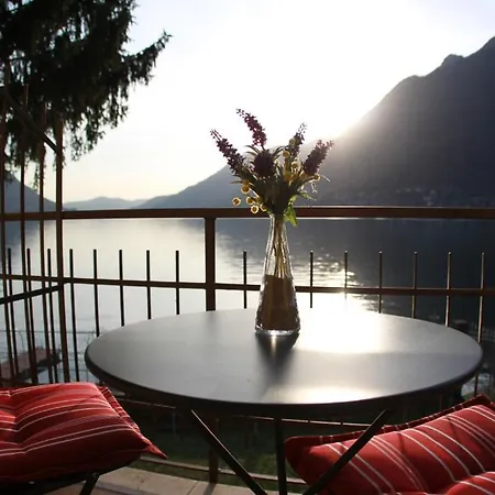 Lake Como Beach Resort Waterfront Villas Aparthotel 4*