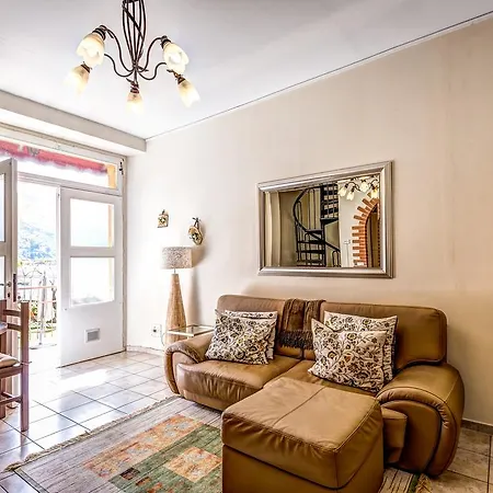 Aparthotel Lake Como Beach Resort Waterfront Villas 4*