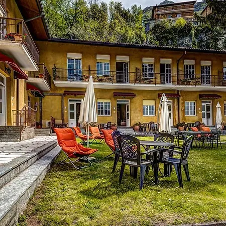Lake Como Beach Resort Waterfront Villas Pognana Lario
