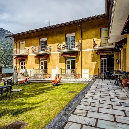 Aparthotel Lake Como Beach Resort Waterfront Villas 4*