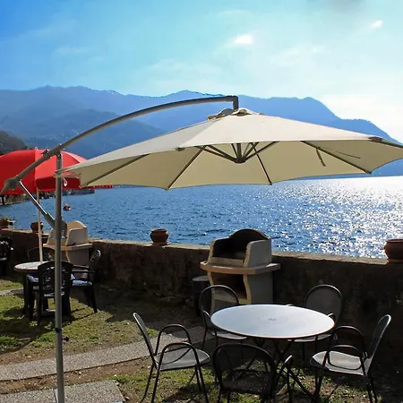 Aparthotel Lake Como Beach Resort Waterfront Villas