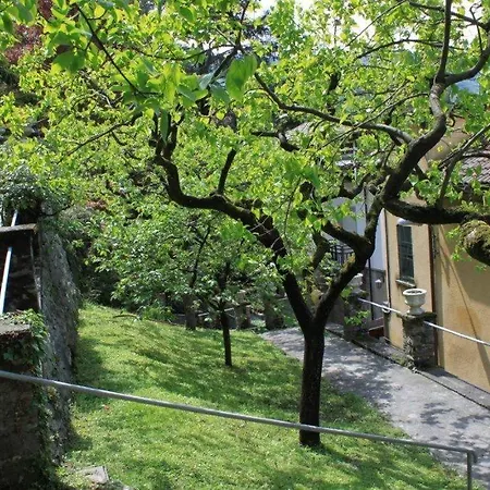 Lake Como Beach Resort Waterfront Villas 4*