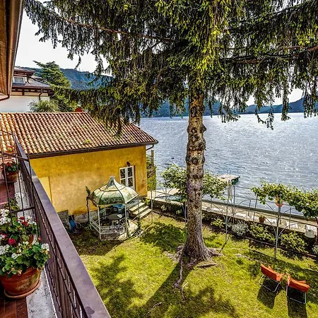 Aparthotel Lake Como Beach Resort Waterfront Villas Pognana Lario