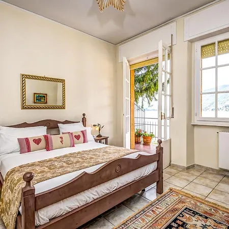 Lake Como Beach Resort Waterfront Villas 4*