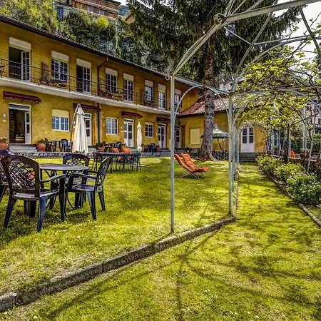 Lake Como Beach Resort Waterfront Villas Pognana Lario
